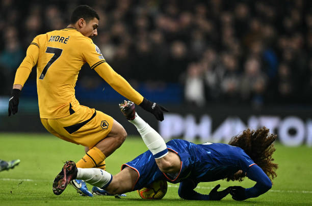 而且具备极 而且具备极