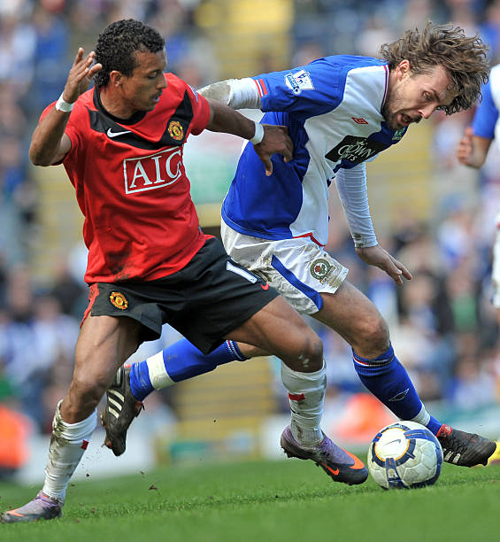 与安帅续约 与安帅续约