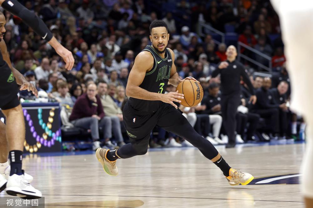 俱乐部和球 俱乐部和球